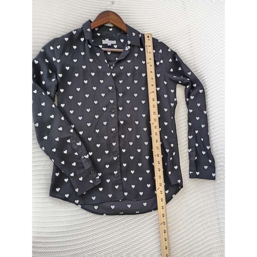 Equipment Femme Romantic Black Heart‎ Print Button Down Blouse Fits S NWOT $280 - Picture 7 of 12